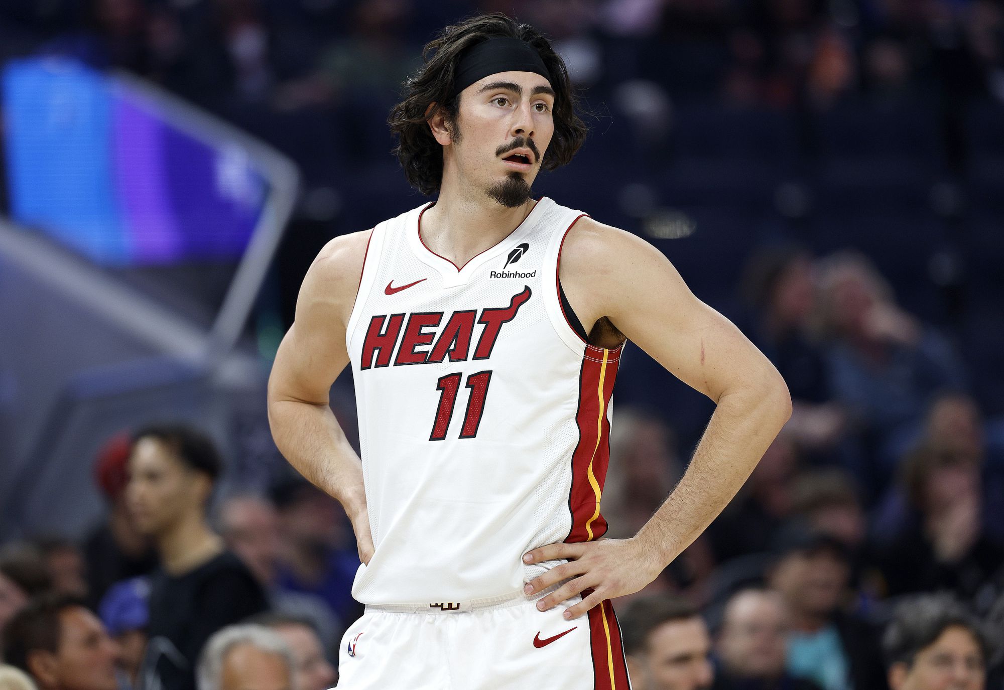 아이언 킹 대결! Cavaliers Merrill은 10개 중 1개를, Heat Huskers는 15개 중 4개를 만들었습니다.